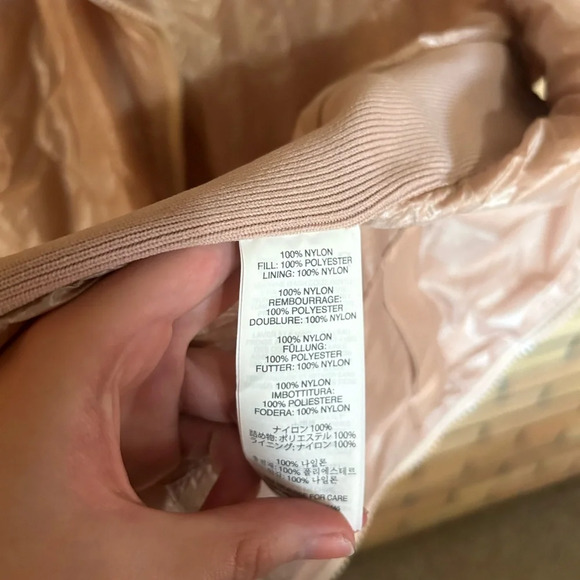 J. Crew Vest Quilted Primaloft Pale Pink Full Zip Up Mock Neck Women’s Size XL - Picture 4 of 5